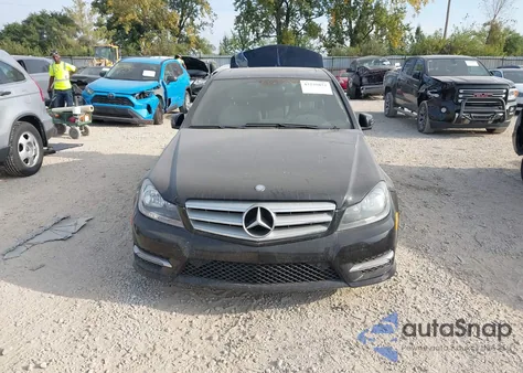 2013 Mercedes-Benz C 300 Sport 4Matic from USA, damaged, VIN WDDGF8AB6DR264682